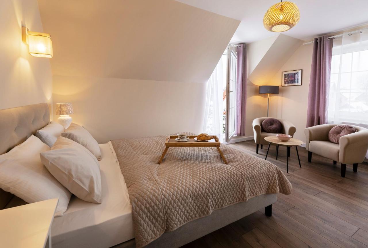 Apartamenty "La Villa" Z Klimatyzacja, Ogrodem, Parkingiem, Blisko Centrum 库多瓦-兹德鲁伊 外观 照片